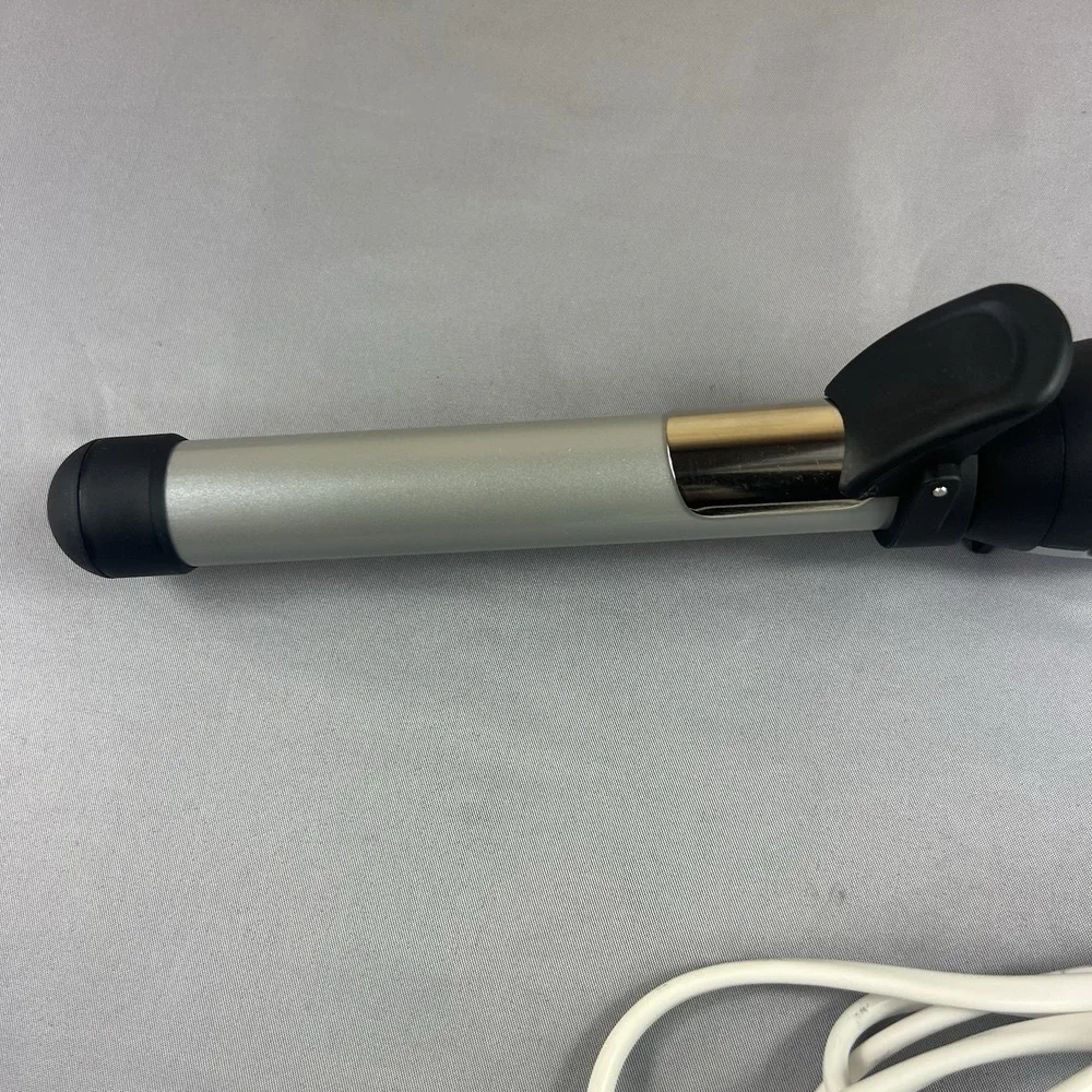 Beachwaver S1 Auto Rotating Curling Iron 1